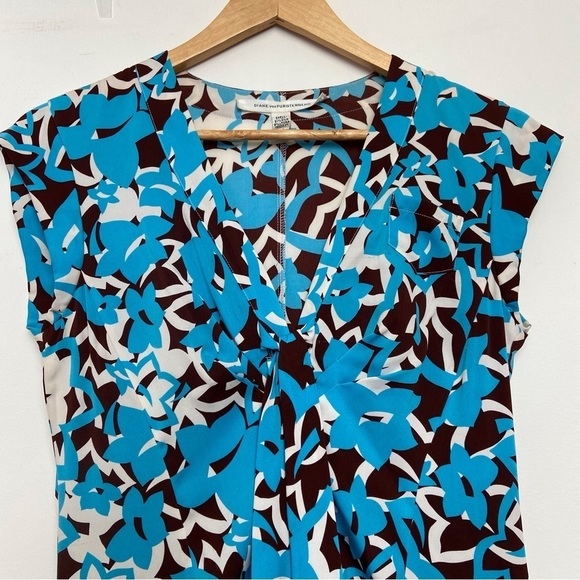 Diane Von Furstenberg silk dress lightweight ecru brown cerulean blue  size  2 - Picture 4 of 14